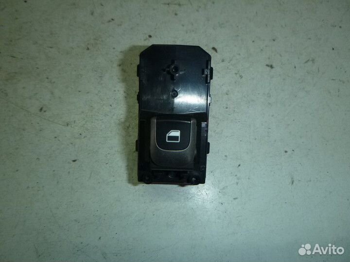 Кнопка стеклоподъемника KIA RIO 2017