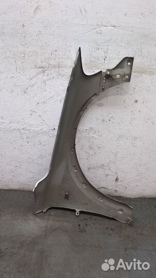 Крыло левое переднее Volvo XC70, 2004