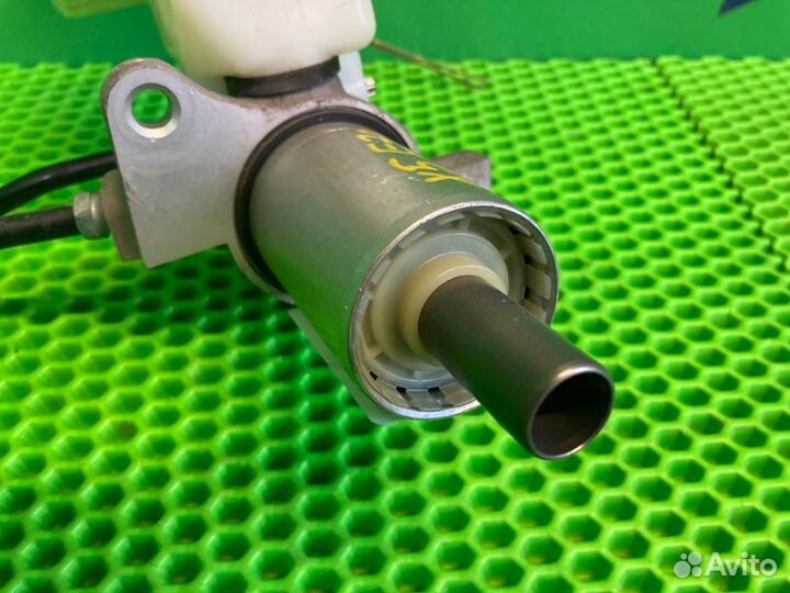 Главный тормозной цилиндр Bmw X5 E70 N57D30A 2012