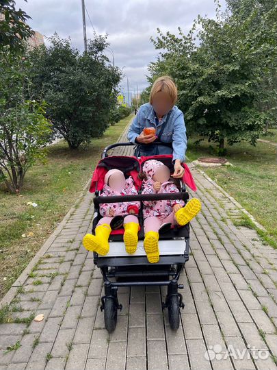 Коляска для двойни