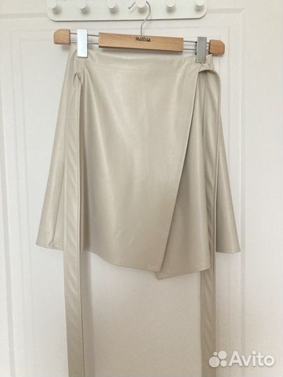 Кожаная баска