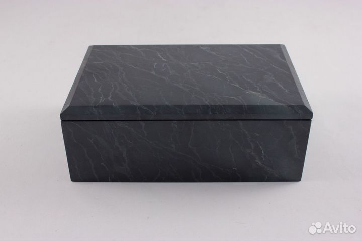 Шкатулка из натурального камня