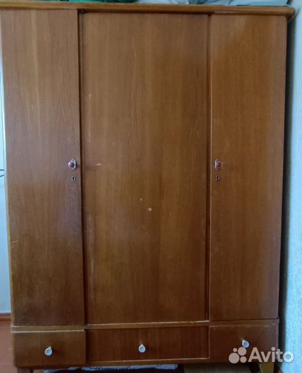 Шкаф советский