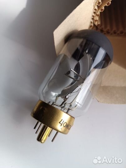 Лампа кинопроекционная со встроенным отражателем