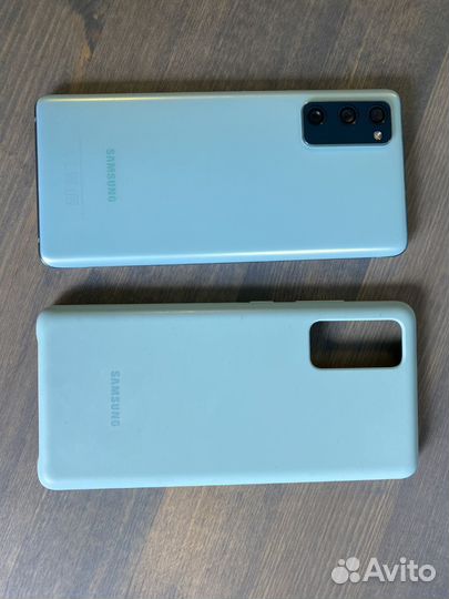 Телефон Samsung galaxy s20fe 256 GB snapdragon
