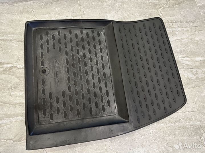 Коврики резиновые Jeep Grand Cherokee