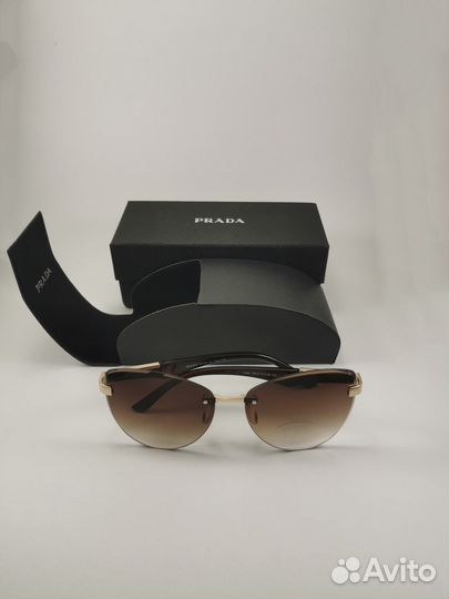 Солнцезащитные очки женские