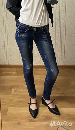 Джинсы синие S