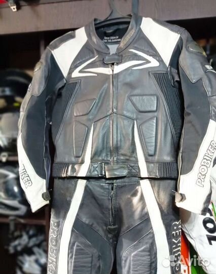 Мотокомбинезон кожаный