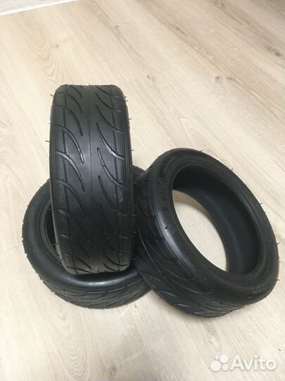 Покрышка самоката слик 70/65-6.5 (10х3-6,5)