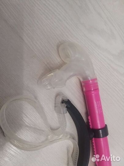 Дыхательная трубка. Трубка для плавания