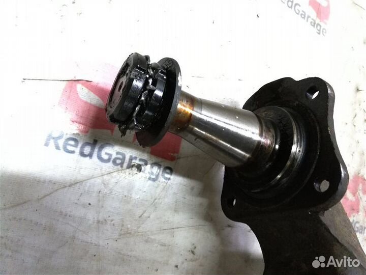 Балка подвески задняя Ssangyong Istana 631 OM662