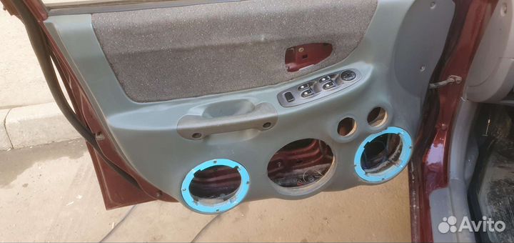 Обшивки дверей hyundai accent обмен на зоводские