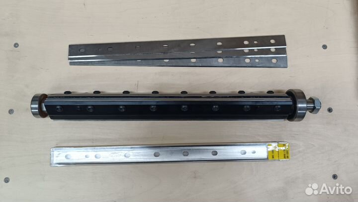 Строгальный вал Dewalt DW735