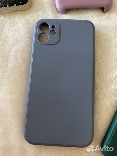 Чехол на iPhone 11