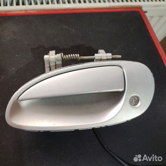 Ручка наружная задняя левая двери Kia Clarus