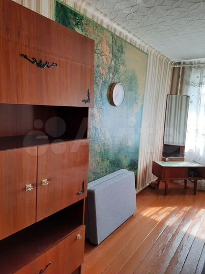 3-к. квартира, 54 м², 1/4 эт.