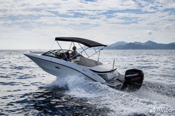Катер Sea Ray 210 spxe