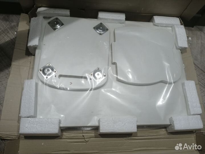 Новый детский комплект столик и стул