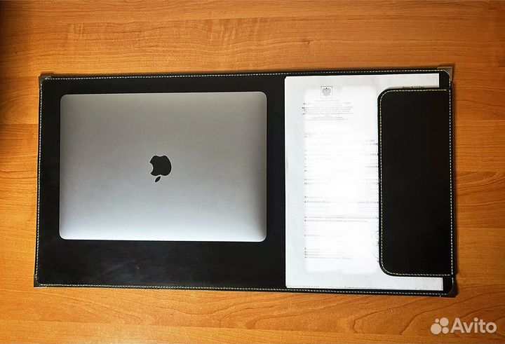 Кожаный бювар