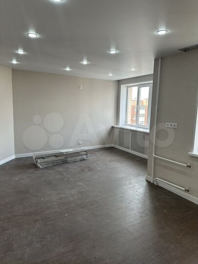 4-к. квартира, 89 м², 10/10 эт.