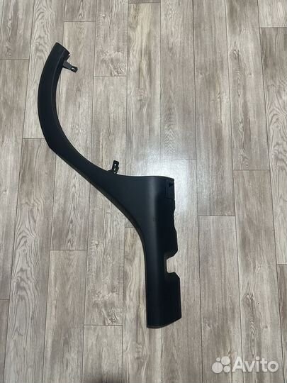 Накладка на крыло задняя левая