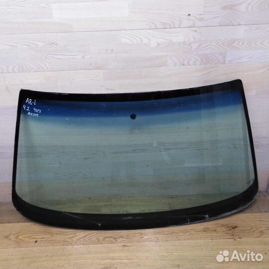 Стекло лобовое Audi a8 d2