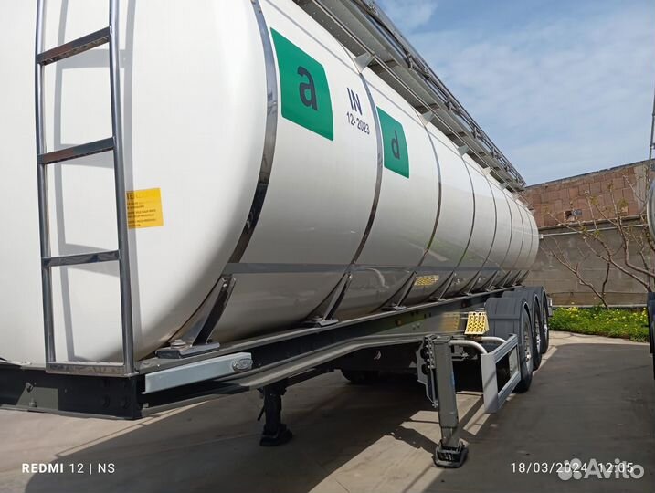 Полуприцеп пищевая цистерна Santi Молоковоз, 2018