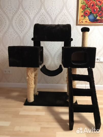 Домик для кошки с когтеточкой