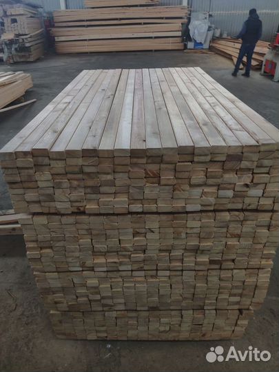 Частные постройки с лиственничным брусом