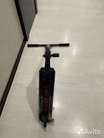 Трюковой самокат