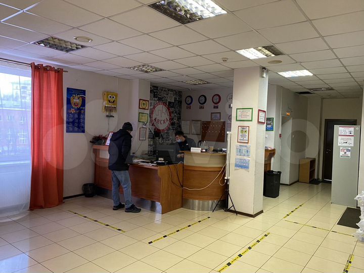 Комната 30 м² в > 9-к., 5/5 эт.