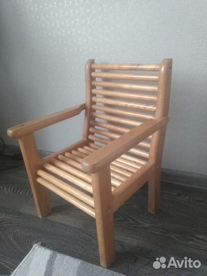 Детский стульчик