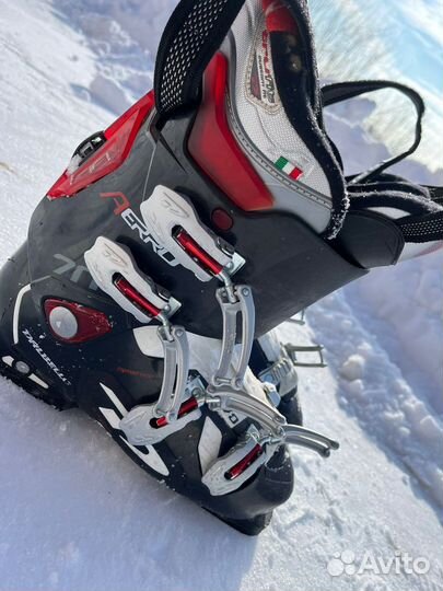 Горнолыжные ботинки мужские
