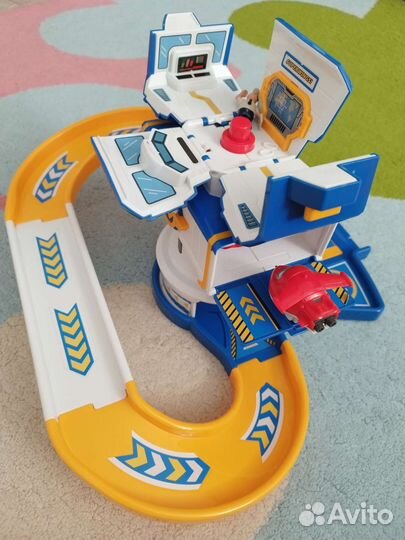 База Супер Крылья