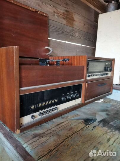 Victoria Стерео