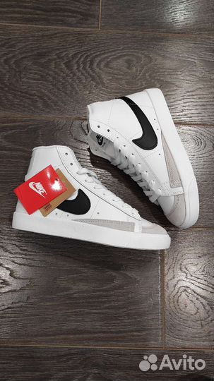 Кроссовки Nike