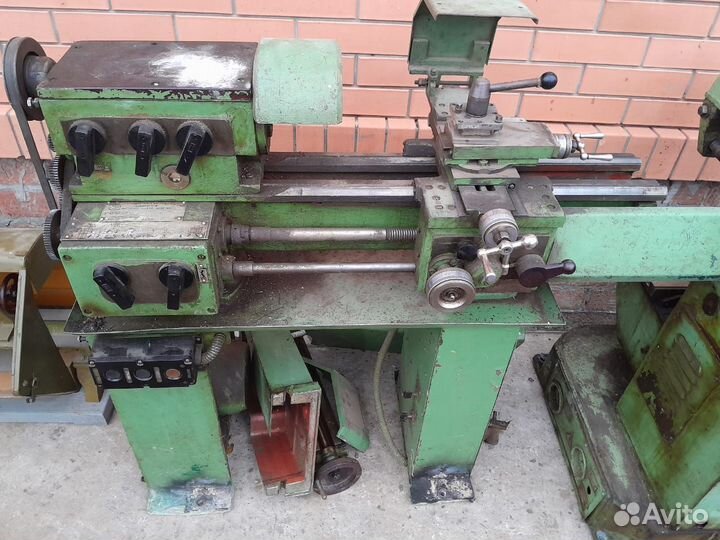 Токарный станок по металлу