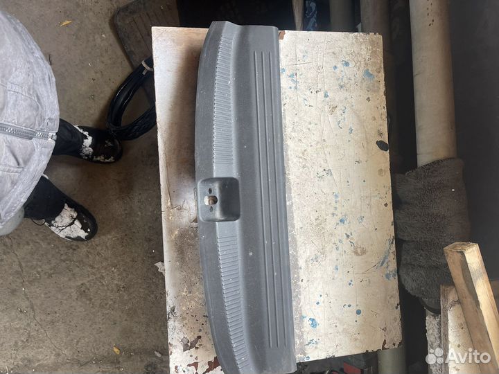 Планка замка багажника Honda Freed гибрид