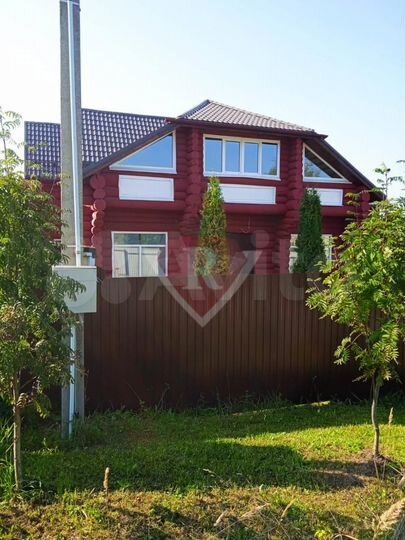 Дом 300,8 м² на участке 17 сот.