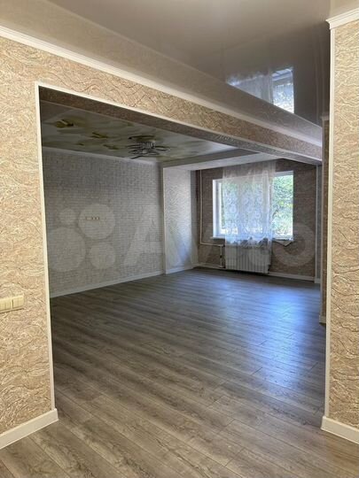 3-к. квартира, 69 м², 1/5 эт.