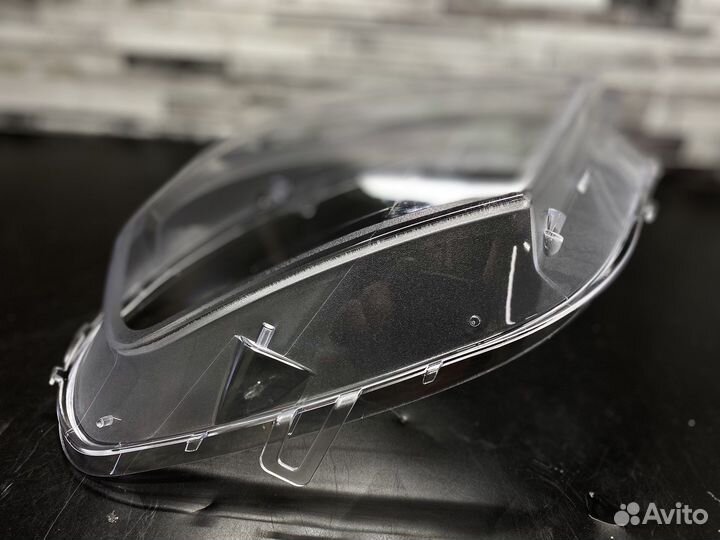 Стекло фары Mercedes W164 ML300,350 рест.(08-11)