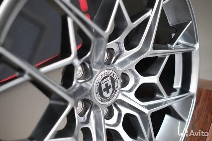Литой диск FF R19 5x120