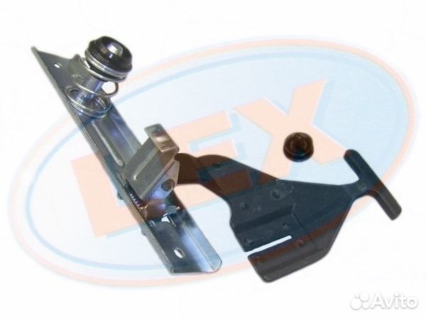 Замок капот