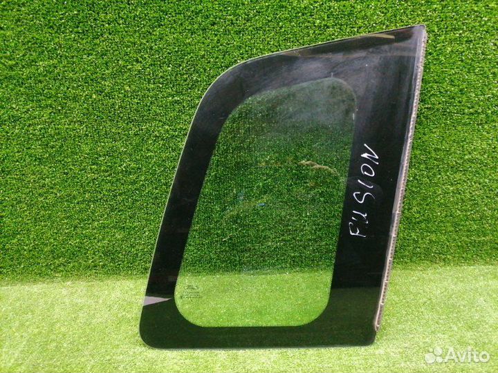 Стекло кузовное глухое заднее правое Ford Fusion