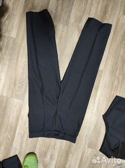 Школьный костюм