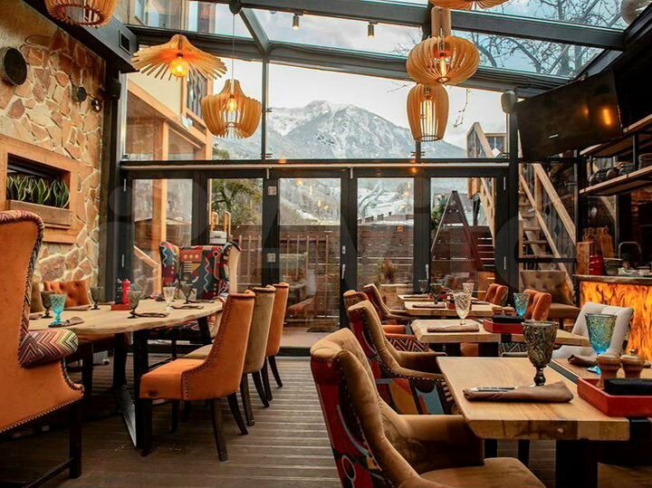 Гостиница, 700 м²