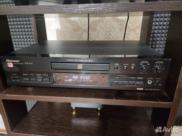 CD рекордер Pioneer PDR-609