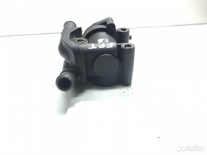 Корпус термостата Ford Focus 1