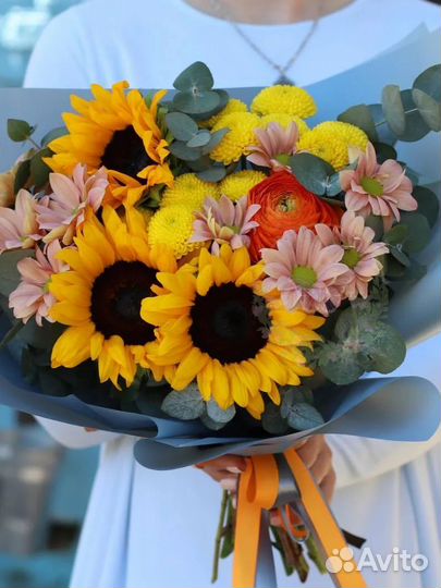 Букет подсолнухов